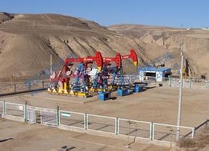 油田遠(yuan)程(cheng)數(shu)據監(jian)控係統(tong)